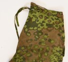 Waffen-SS Parka and Trousers, Spring eversible  in Oak Leaf « A » Pattern, Matching set thumbnail