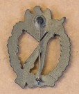 Infantry Assault Badge in Silver (Infanterie Sturmabzeichen in Silber). M.K. 1 thumbnail