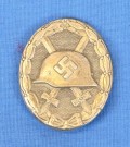 Wound Badge in Silver 1939 Maker Marked 107, but without the hinge, pin and catch thumbnail