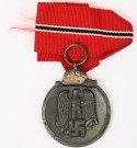 East Front Medal 1941 – 1942, Maker marked 93 thumbnail